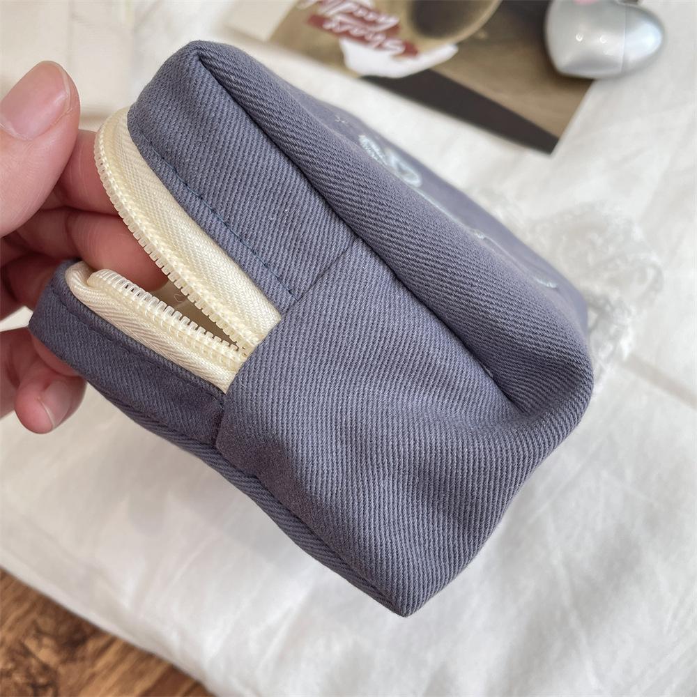 Large Capacity Bow Tie Three-dimensional Makeup Storage Bag Internal Layered Card Bag Cosmetic Bag