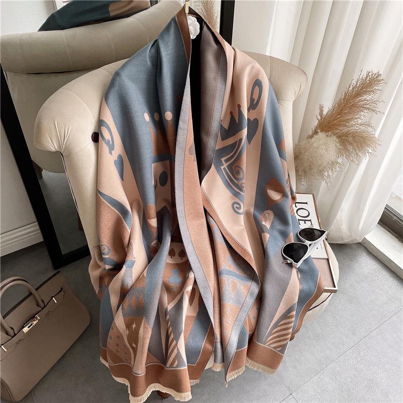 400g Retro Ethnic Bluebird Scarf: Women's Winter Warm Neck Warmer, High-End Imitation Cashmere Shawl.