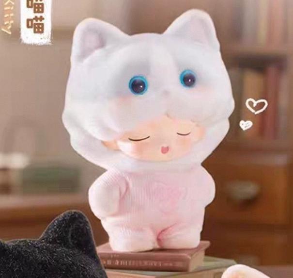 Authentic Yumo Cloud Dream Cute Pet Play Mini Series Blind Box Trendy Play Handmade Doll Ornament Cute Doll Girl Holiday Gift