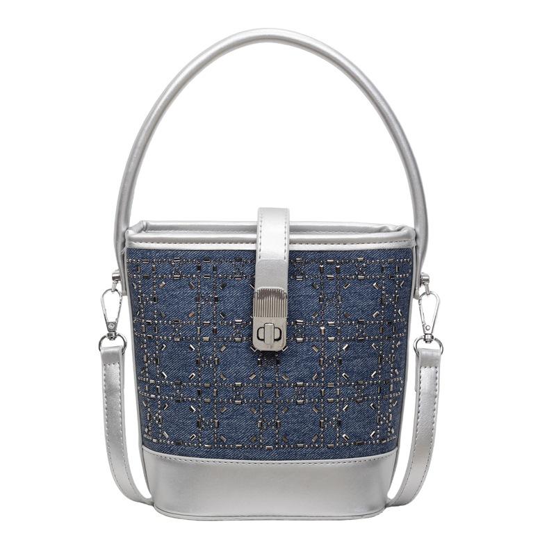 Strukturierte Bucket Bag Neue Damenhandtasche für Frühling und Sommer Mode-Spleiß-Umhängetasche Pendler-Messenger-Tasche
