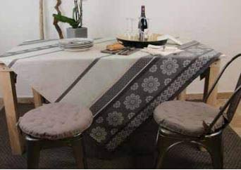 Sud Etoffe Water-Repellent Tablecloth, Provence Jacquard, PLASIFIE GAP TAUPE, Gray, 150cm X 150cm, Serves 4