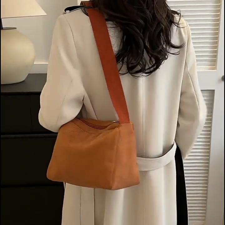 Einfarbige Cord-Umhängetasche, All-Match-Reißverschluss-Handtasche, vielseitige Umhängetasche zum Mitnehmen