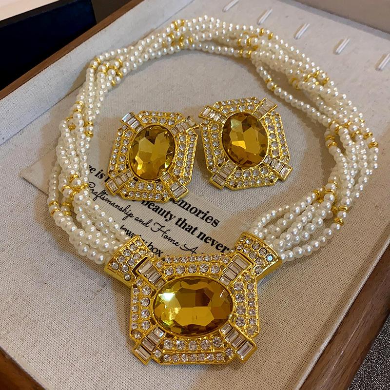 Square Rhinestone Pearl Pendant Necklaces Occidental Heavy Industry Court Style Niche Temperament Collarbone Chains Jewelry Sets