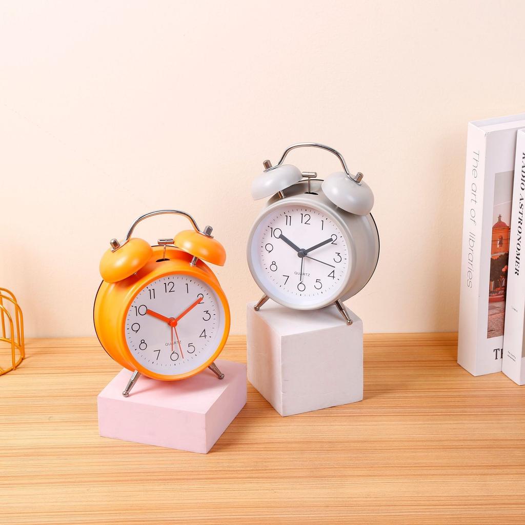 Metal Spray Painted Simple Digital Flat Head Pin Bell Alarm Clock Children Student Bedside Night Light Creative Fashion Double Bell Clock Quality