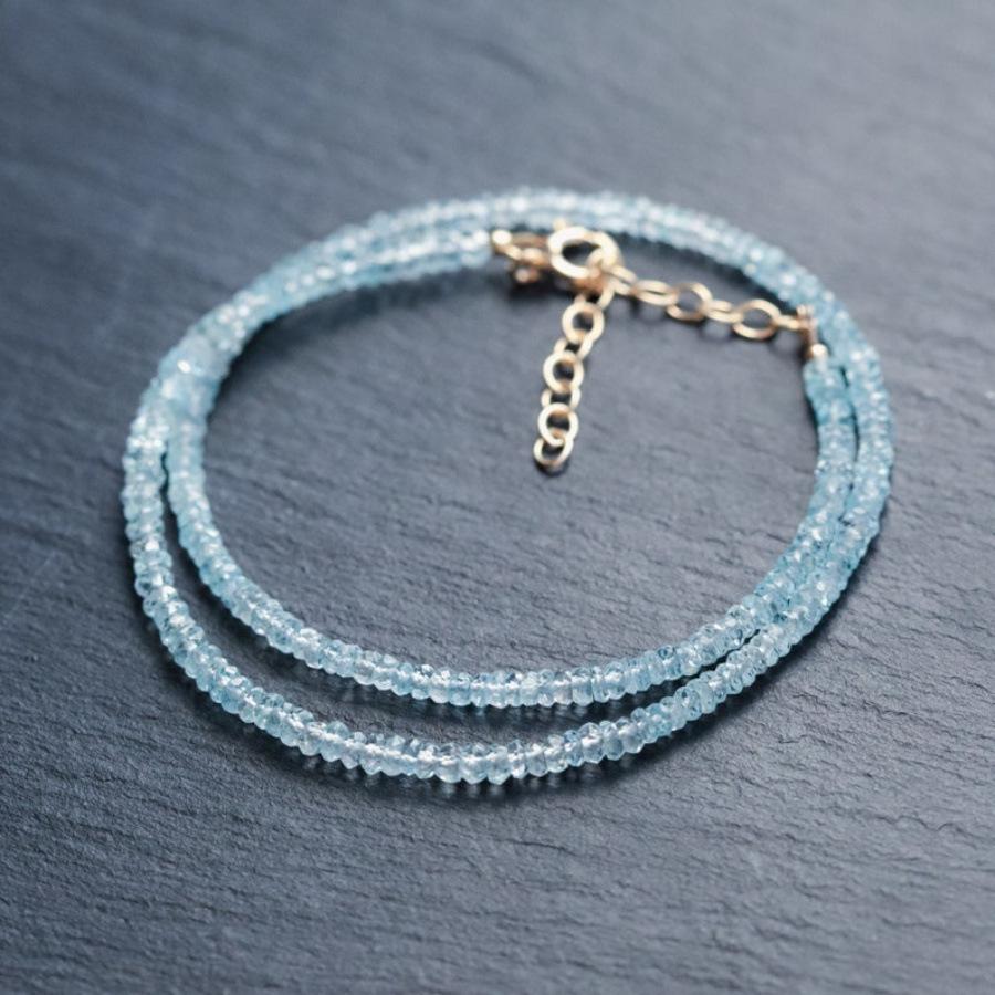 Elegante und modische Damen-Aquamarin-Halskette Funkelnder Aquamarin-Schmuck