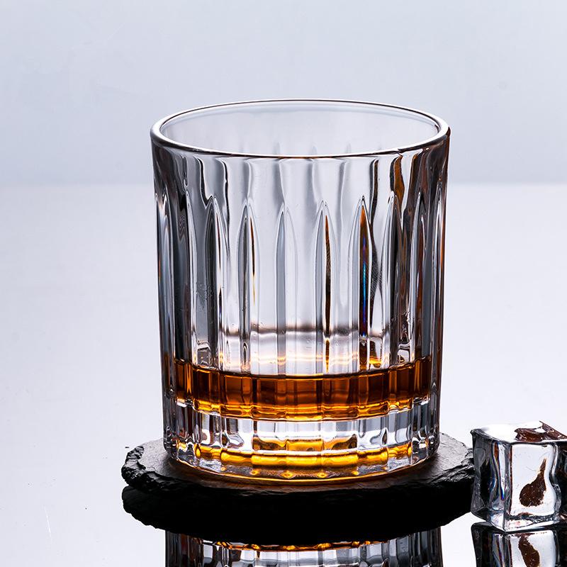 2022 Enjoyable Whiskey Glass Rotating Sommelier Relaxed Crystal Wineglass Old Fashioned Flow Shadow Whisky Cup Healing Beer Mug