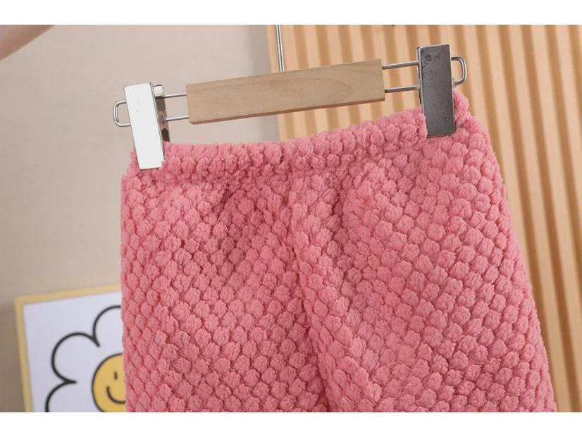 Cozy Flannel Winter Pajamas for Baby Girls - Warm & Plush Children's Sleepwear Set