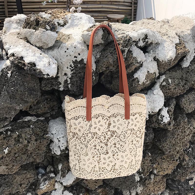 Korean Lace Aesthetic Large Capacity Shoulder Bucket Bag for Women - Spring/Summer AVE