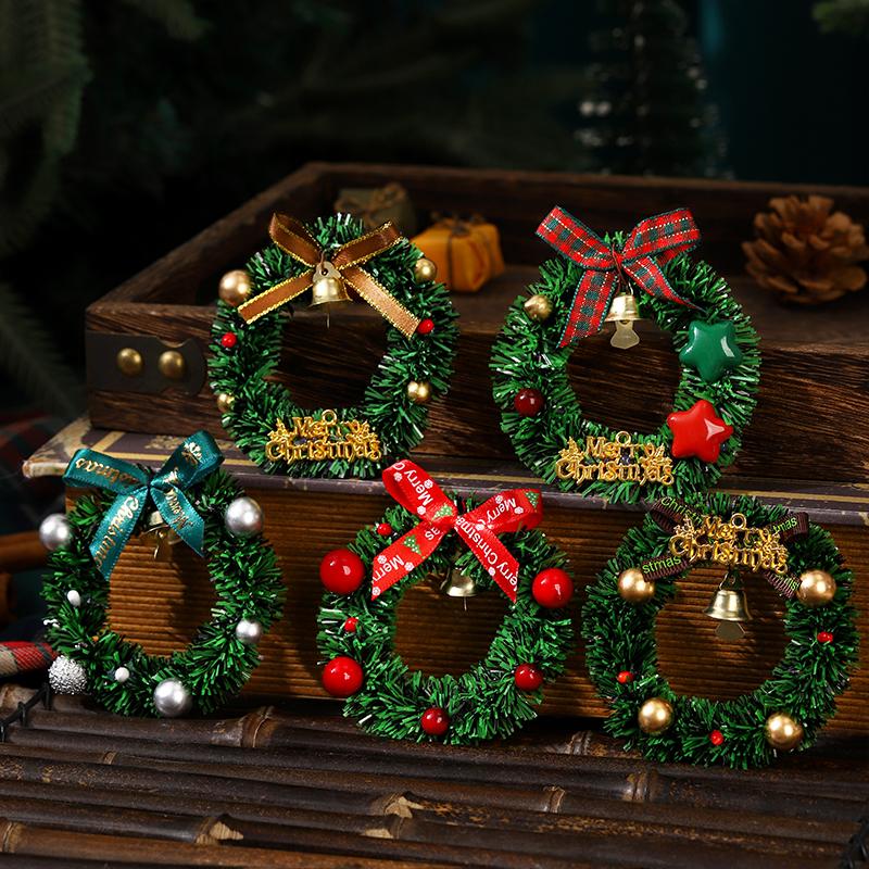 Magnetic Mini Christmas Wreaths Fridger Attachment Decorated Christmas Tree Atmosphere Decoration High Quality Practical Daily Use