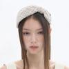 Chloe Fascinator - Ivory