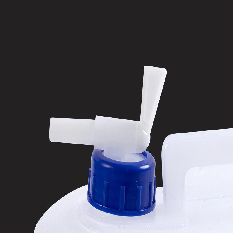 Portable Telescopic Drinking Water Container, Collapsible Large Capacity PE Water Bucket With Spigot Valve For Camping