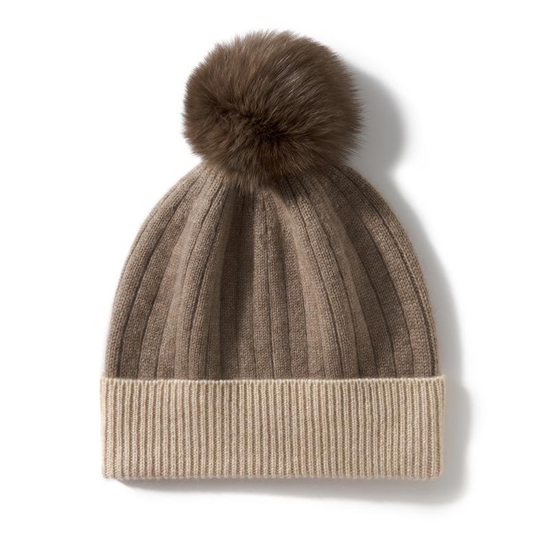 Cashmere Autumn and Winter New Style Women's High End Color Matching Fur Ball Thickened Warm Fashion Knitted Casual Hat