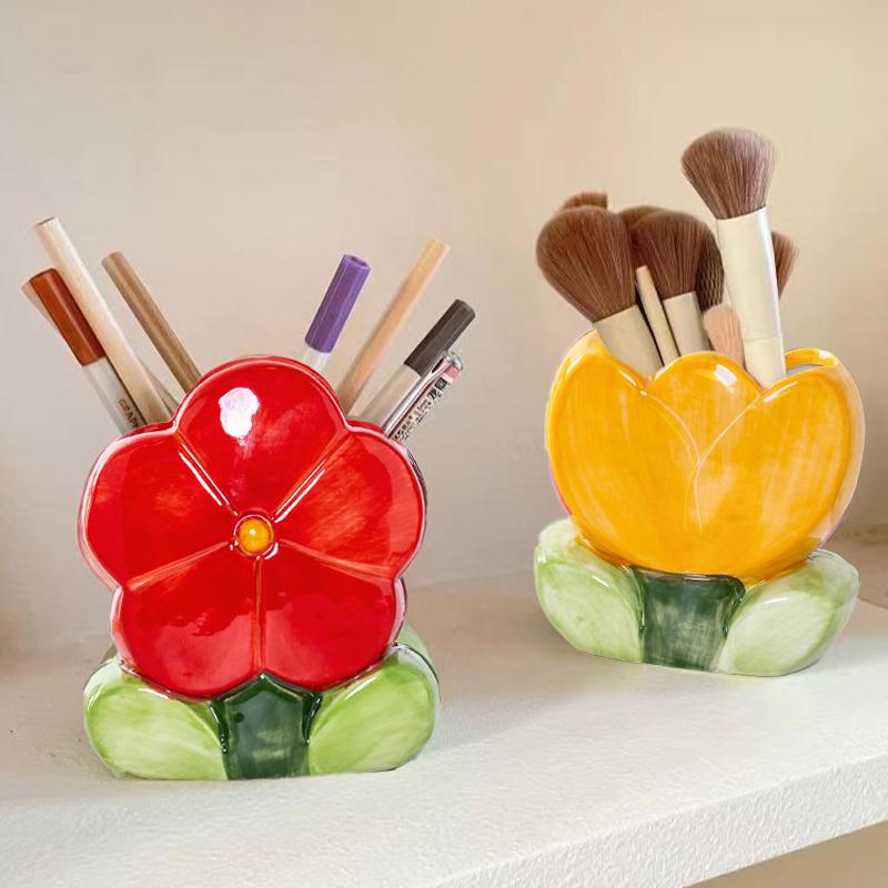 Tulip Flower Makeup Brush Storage Bucket Office Brush Holder Bedroom Desktop Storage Decorative Tray Ornament