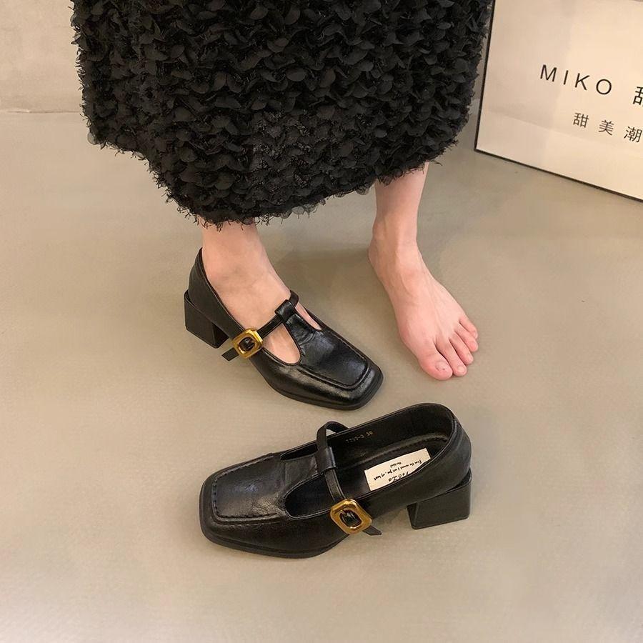 Franse damesschoenen met enkele band, lichte dikke hak, verhogend, Mary Jane-schoenen voor dames, herfst 2025 nieuw temperament, vierkante neus, laag uitgesneden, kleine leren schoen