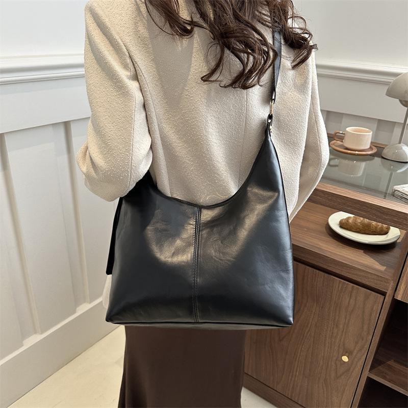 Women'S Bag Fashion Shoulder Bag Texture Pu Armpit Bag Large Capacity Messenger Bag Niche Versatile Tote Bag