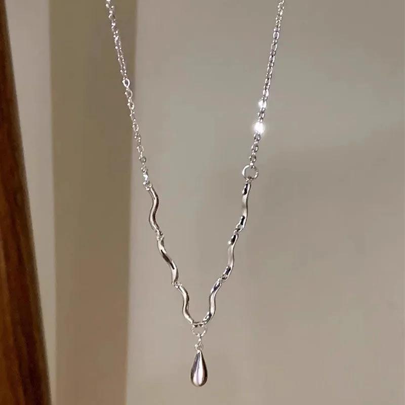 Nouveau Colliers Goutte d'Eau Brillants Vintage Luxe Léger Paresse Irrégulier Pendentif Gland Chaîne Collier Bijoux Fins