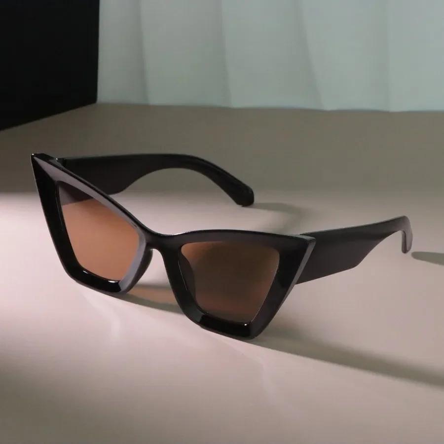 Stylish Cat Eye Sunglasses Women Men Vintage Brand Mirror Lens Simple Sun Glasses Female Male Cool Colors