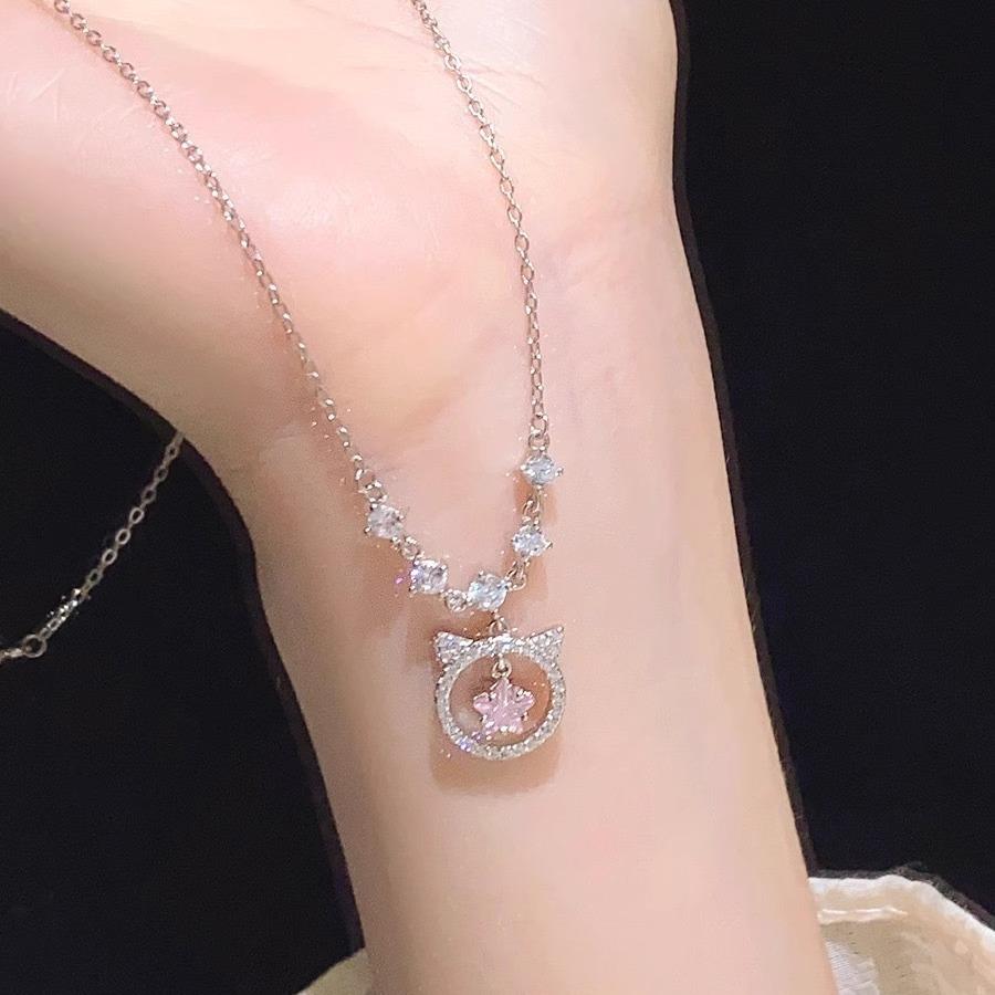 Pink Diamond Cat Necklace For Women Lamp Luxury Niche Exquisite Simple Versatile Clavicle Chain High-End New Style