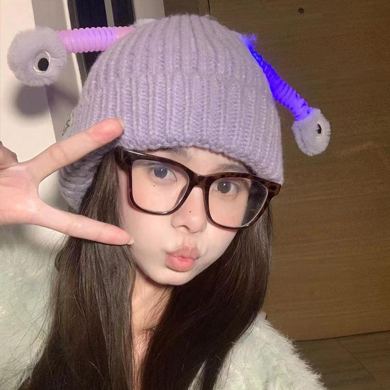 Big Head Funny Knitted Hat Cute Frog Wool Hat Women Autumn and Winter Warm Hat Women New Cold Hat