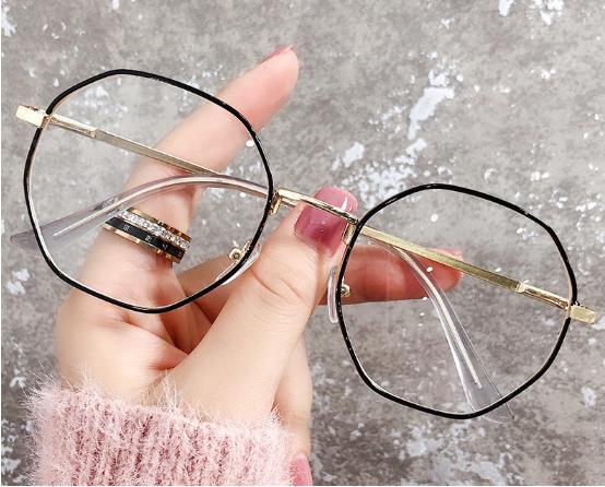 Vintage Square Metal Glitter Frame Glasses Women Fashion Optical Myopia Blocking Eyewear Reading Anti-blue Light Eyeglasses