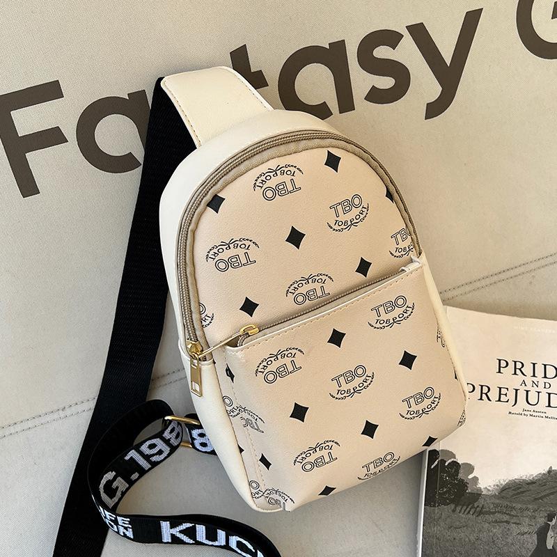 New Men's Breast Bag Neutral Breast Bag Women's Versatile Bag Women's Fashion Messenger Bag