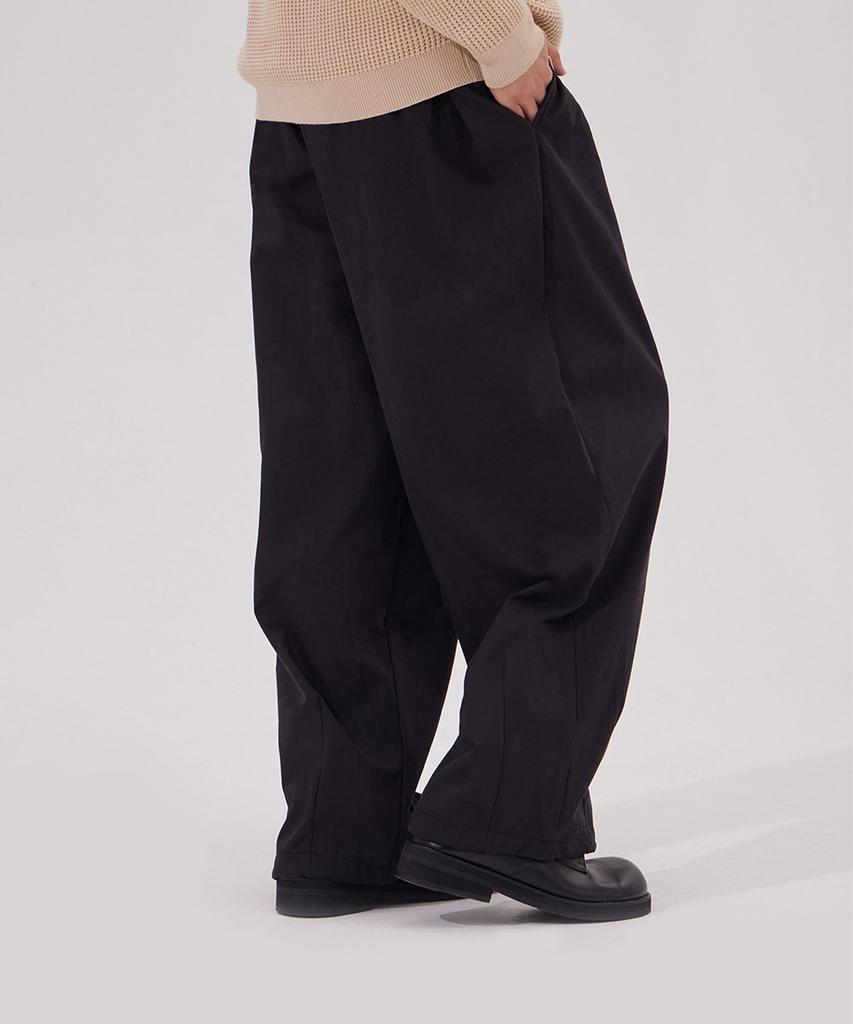 MAKEITTO Double-Pleat Wide Balloon Pants_Black