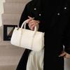 Korean Version of Fashion Handbag Women's Bag 2025 New Simple Small Square Bag Versatile Shoulder Messenger Bag One Piece Delivery