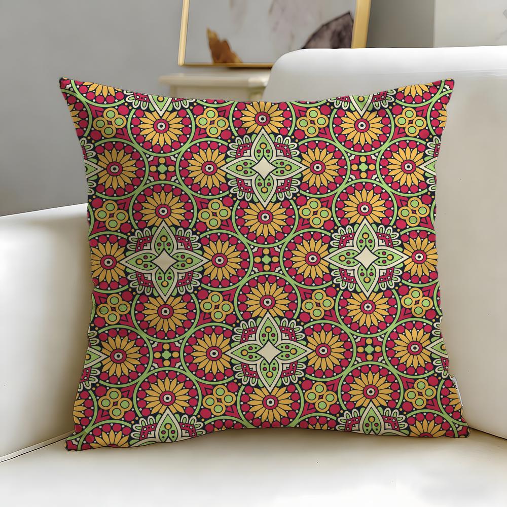 Classic Pattern Indian Ethnic Pattern Cushion Cover Soft EasyWash Pillow Case Versatile for Couch Bed Travel and Office