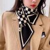 Sciarpa di lana lavorata a maglia stile coreano da donna Primavera Autunno Croce corta strisce scozzesi Sciarpe Collo invernale Sciarpa al collo Sciarpa con colletto all-match