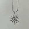 Böhmischer Sonnenanhänger Halskette Mit Edelstahl Schlangenkette Für Damenmode