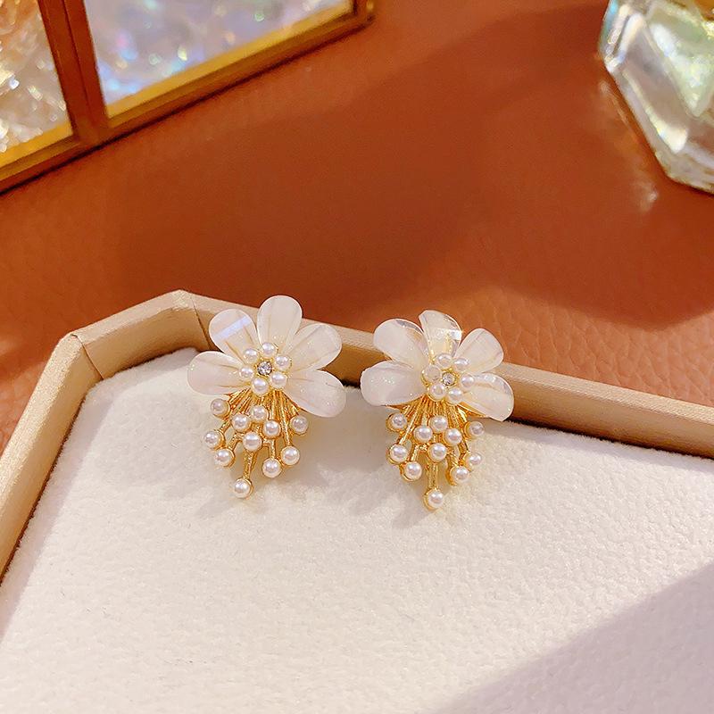 Flower Pearl Forest Style  Style Trendy Fresh Unique Niche Design Classy Earrings Gift