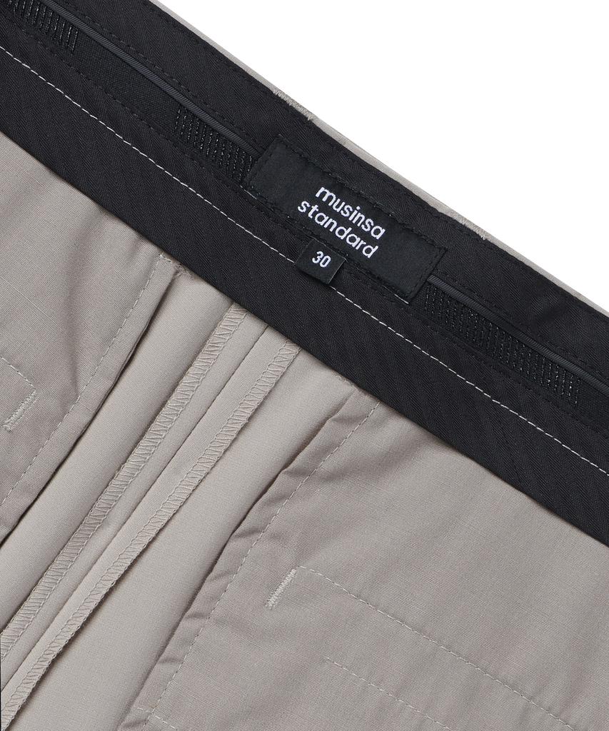 Musinsa Standard [Cooltandard] Hidden Elastic Waist Half Slacks [Light Beige]