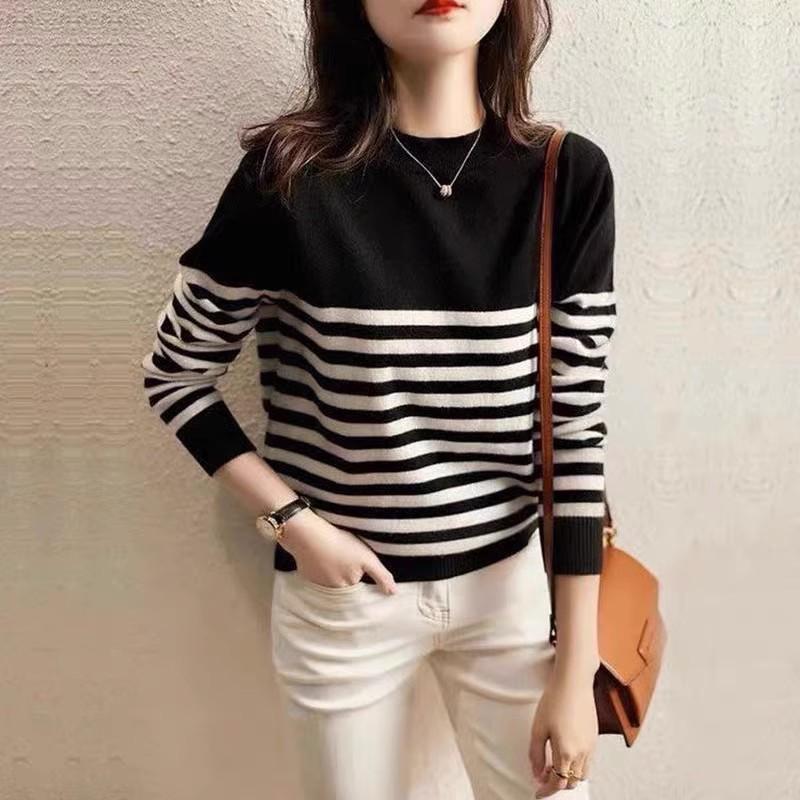 Autumn and Winter Sweater Women's Fashion Striped Bottom Shirt Pullover Round Neck Long Sleeve Loose Slim Top
