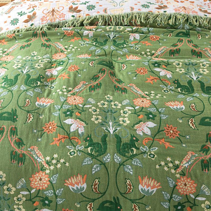 Cotton Gauze Double-sided Green White Throw Blanket Towel Quilt Household Sofa Cover Blanket Soft Breathable For Couch Bed Use
