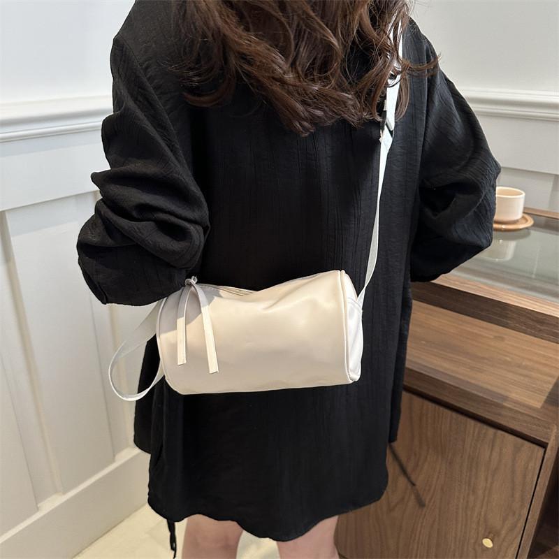 Chic Summer 2024 Shoulder Bag Women's Fashionable Pu Leather Crossbody Purse