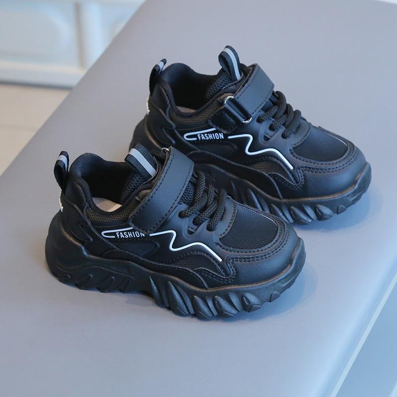Kindersneakers Lente en herfst Nieuwe papa-schoenen voor jongens Antislip kleine witte schoenen voor meisjes Baby-casual schoenen met zachte zolen