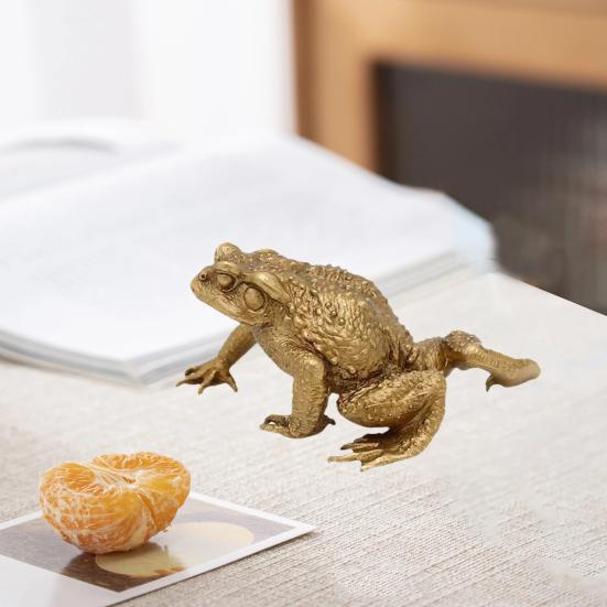 Brass Toad Figurine Brass Lucky Animal Frog Figure Model Statue Sculpture Toy Desktop Feng Shui Decoration Ornament Festival Gift
