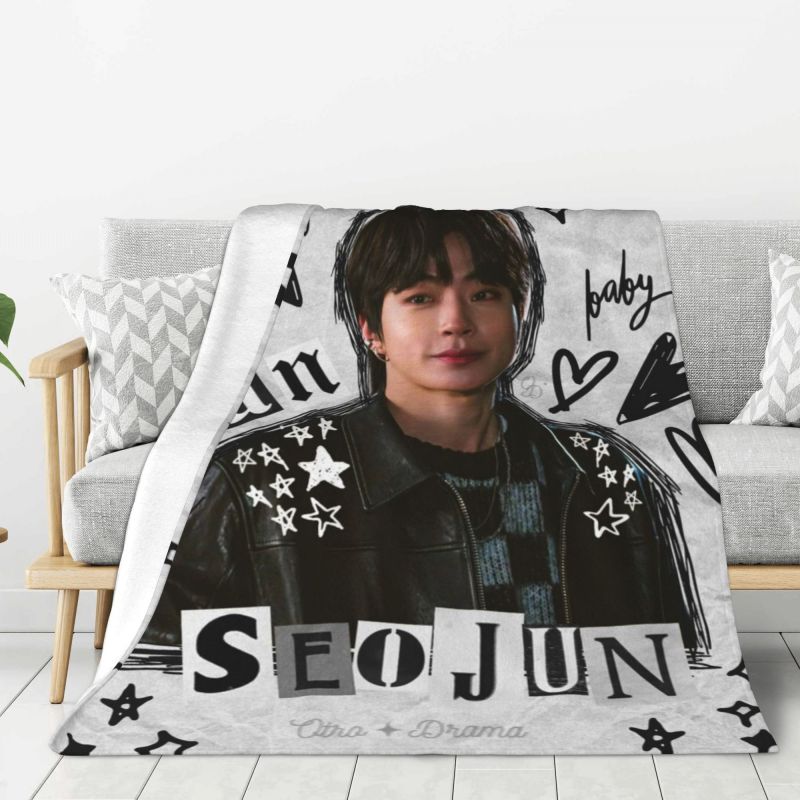 Custom True Beauty Cha EunWoo Blankets Warm Flannel Throw Blanket for Home Bedroom Sofa