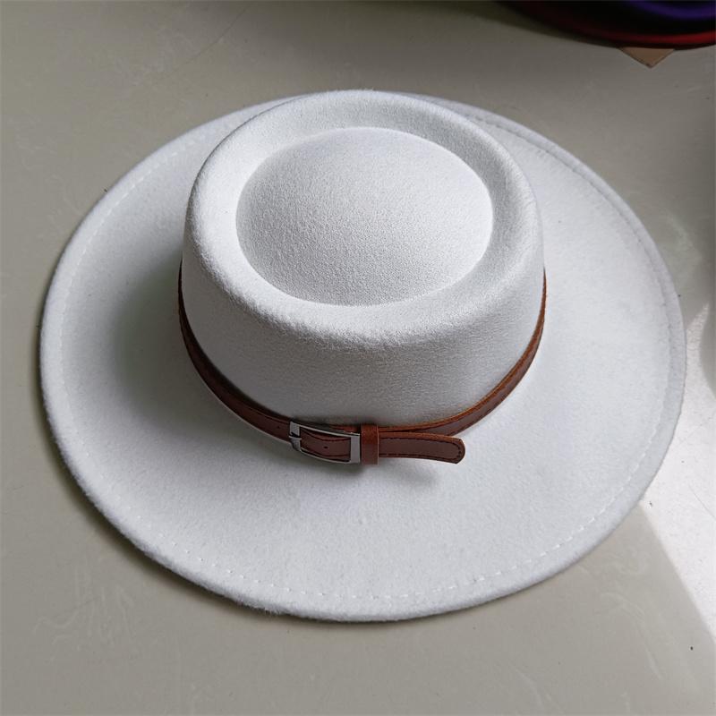 2026 Fedora Hut Winter Rund Konvex Flacher Oberteil Gürtel Zubehör Rosenrot Filz Jazzhut für Männer und Frauen Fedora Gorras