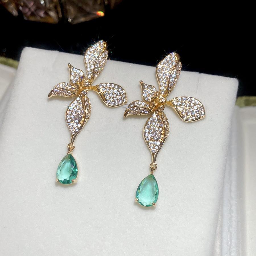 Franse Hofstijl Zilveren Naald Zirkonia Rechthoekige Oorbellen Exquise Lichte Luxe High-end Stud Oorbellen Overdreven Oorbellen Vrouwen