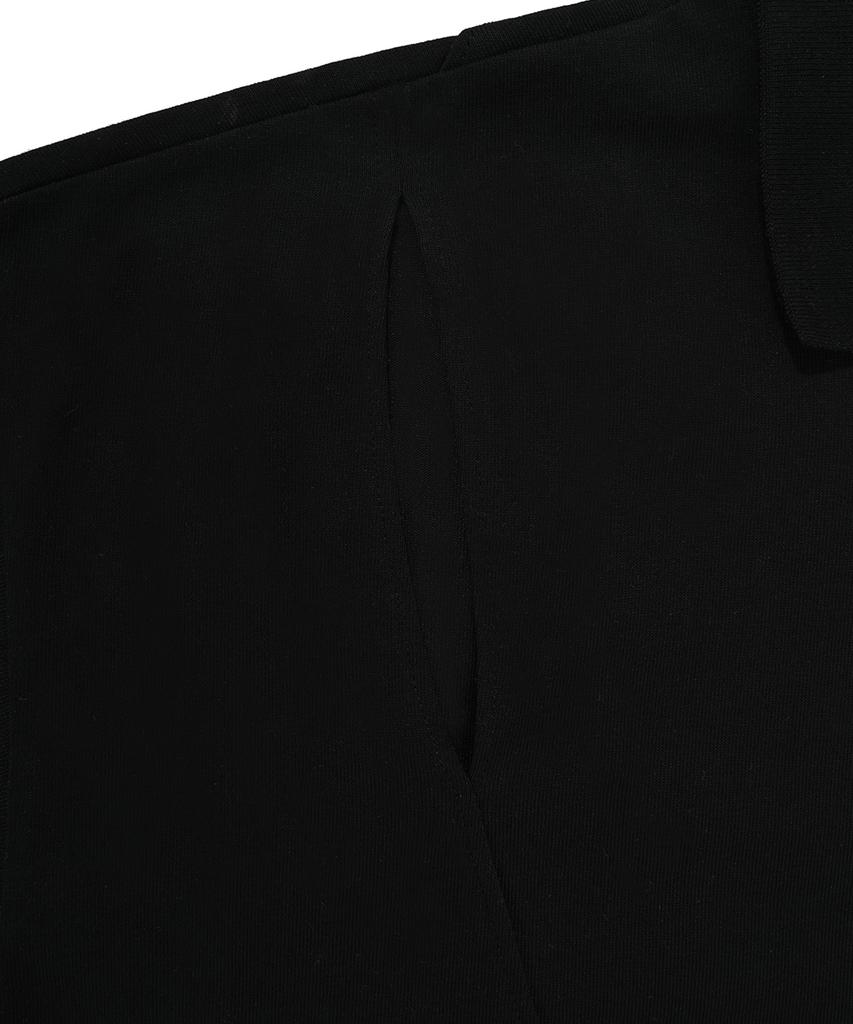 Opeunyadeu(Owai) Cut-Out Logo Collar T-Black