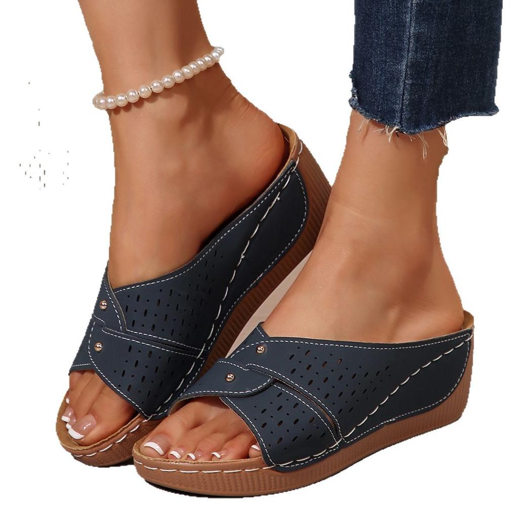 Summer new slope heel platform slippers large size fish mouth casual platform beach shoes