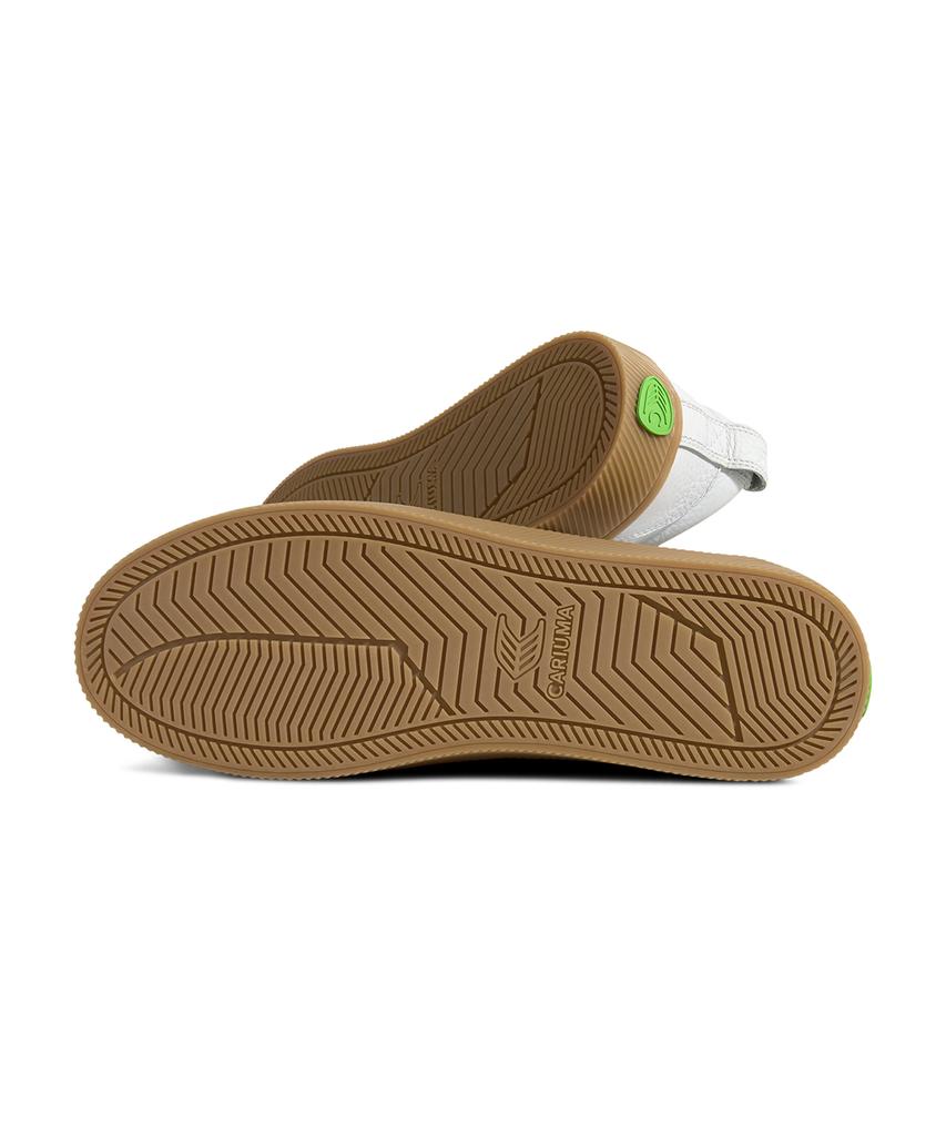 Cariuma Oka Low Sneakers Premium Leather Gum Sole White