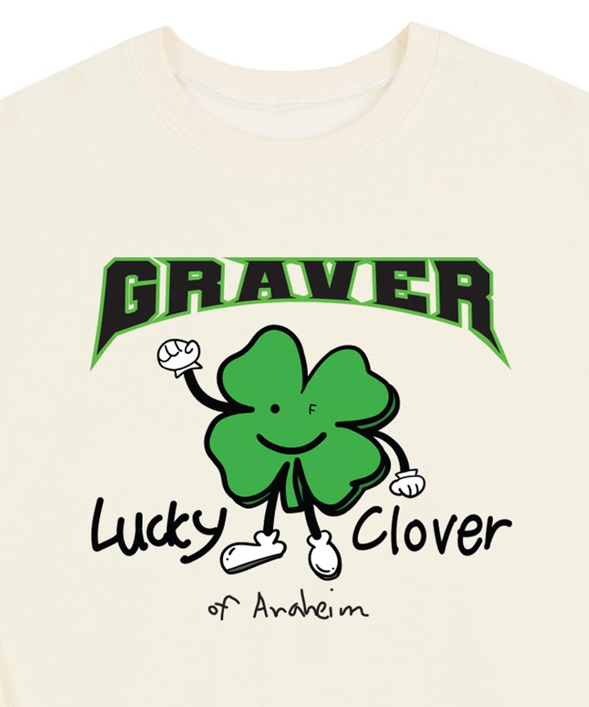 GRAVER [Unisex] Lucky Clover Center Sweatshirt_Cream