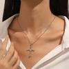 Europeiska och amerikanska Star Cross Hänge Halsband Ljus Lyx Nisch för kvinnor High-End Kall stil Texturerad Zirkon Flash Diamant nyckelbenskedja