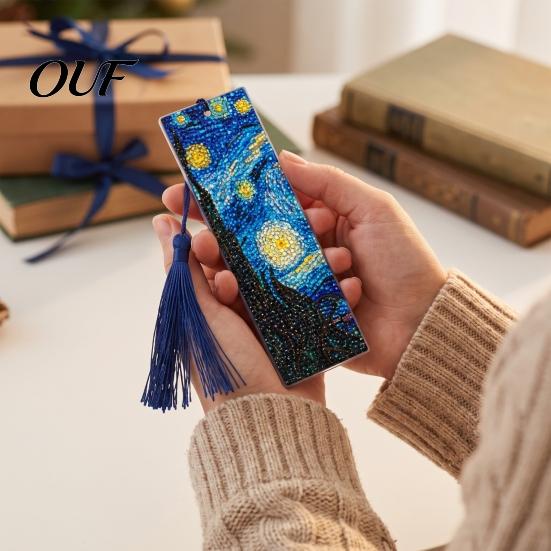 Artistic Stationery Items 4PCS Christmas Theme Diamond Painting Bookmarks, Creative DIY Art Kits, Bookmarks Stress Relief Portable Book Markers