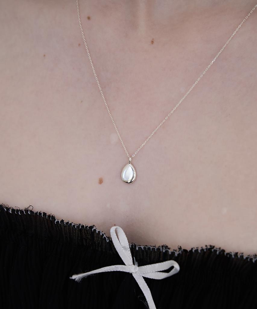 Still Instant Rose With Dew - Necklace 02