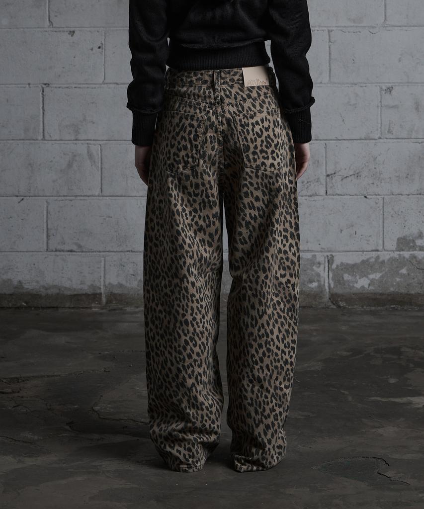 ARCLIVE Mare Leopard Wide Pants (Beige)