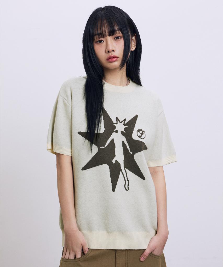 FILLUMINATE Star Graphic Half Knit - Ivory