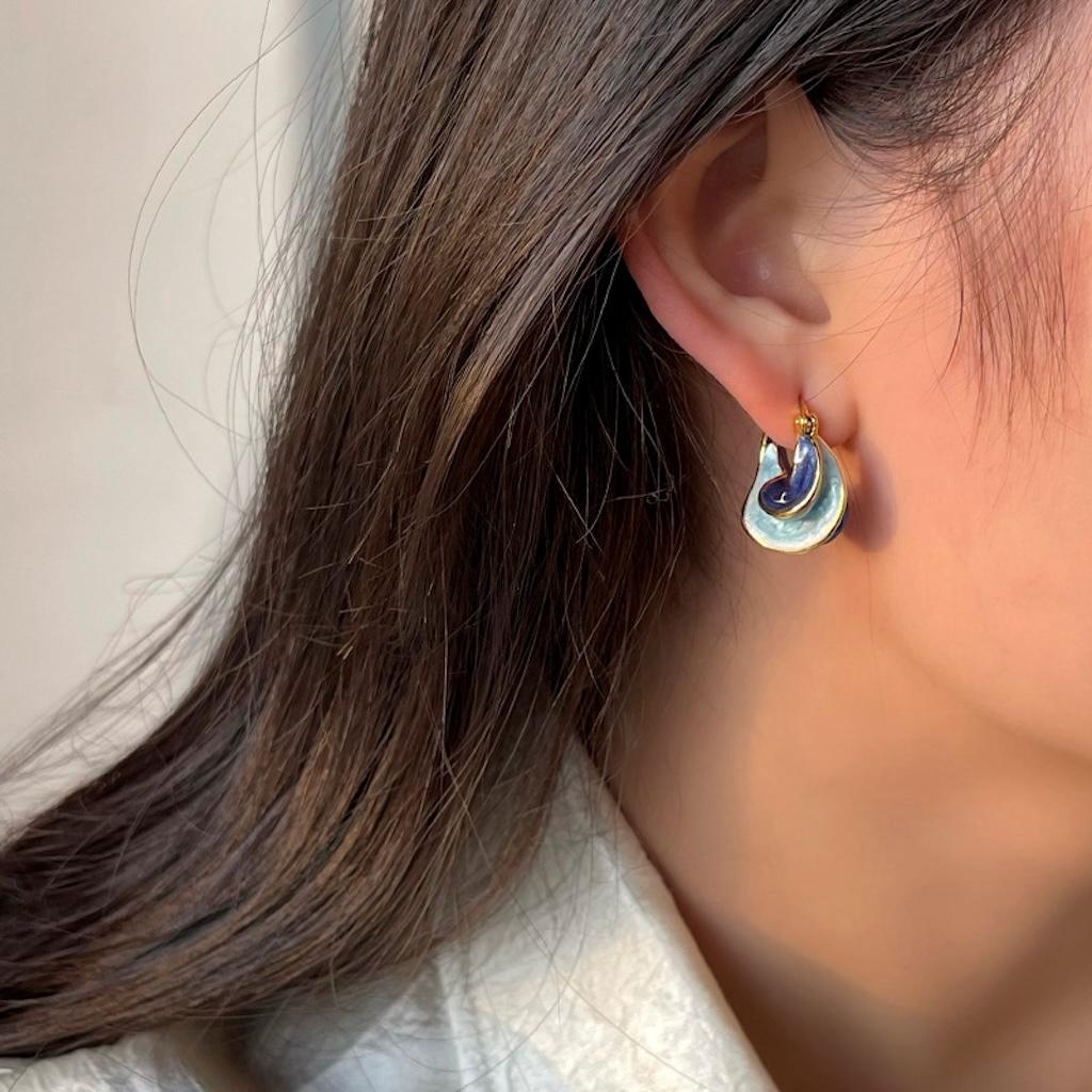 French Retro Enamel Glaze Spiral Drop Earrings Irregular Earring For Women Trendy Jewelry Fashion Accessories Gift